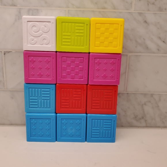 Safety 1st Cubikals Stack Play Set 12 Blocks Case - Picture 10 of 12